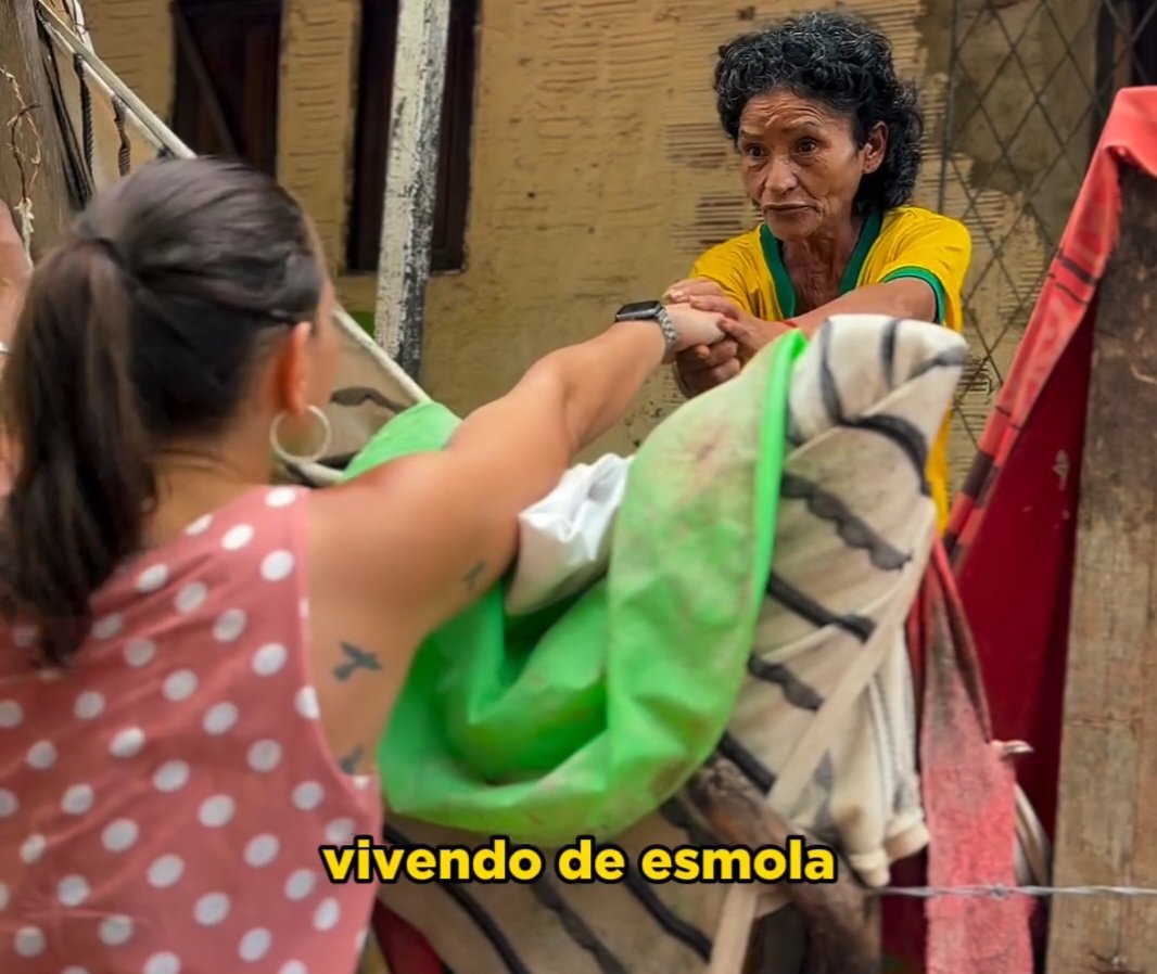 VÍDEO: Moradora de Mãe Luiza revela o drama da Comunidade em meio aos Governos de Lula e Fátima Bezerra, durante visita de Natália Bonavides