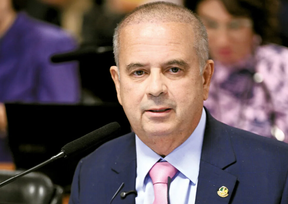 Rogério Marinho defende congelar salários e privatizar Caern caso assuma governo do RN em 2026