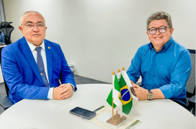 Prefeito de Jandaíra discute ações de segurança em audiência com o Secretário de Defesa Civil do RN