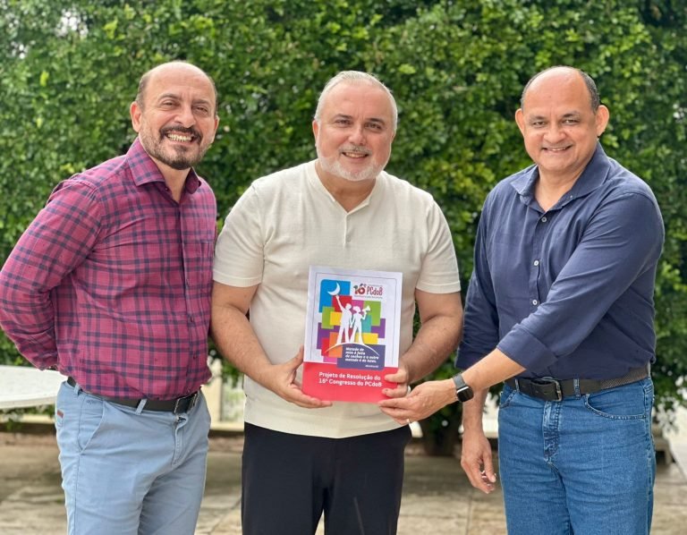 Jean Paul Prates recebe convite para se filiar ao PCdoB