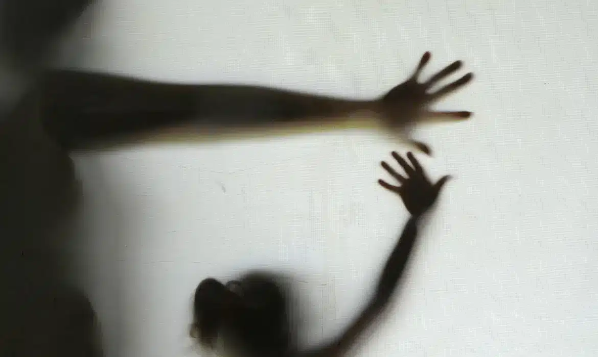 Brasil registra 360 mil medidas protetivas a mulheres no 1° semestre de 2025
