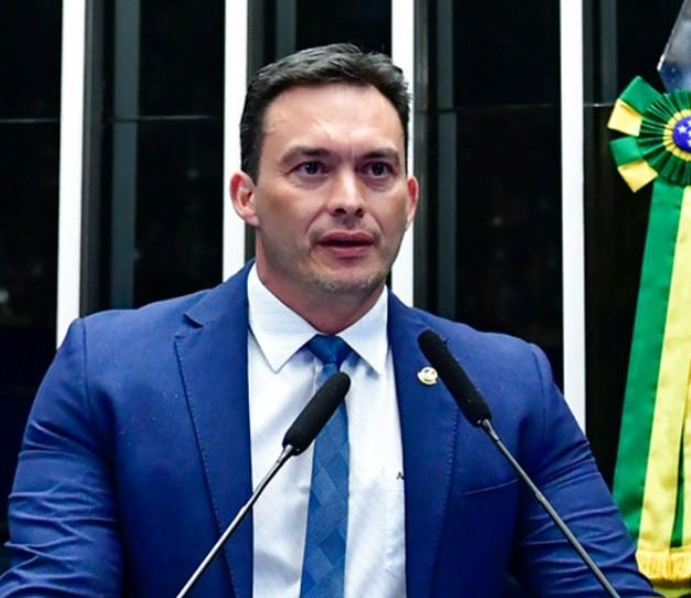 Senador Styvenson vai se filiar ao União Brasil
