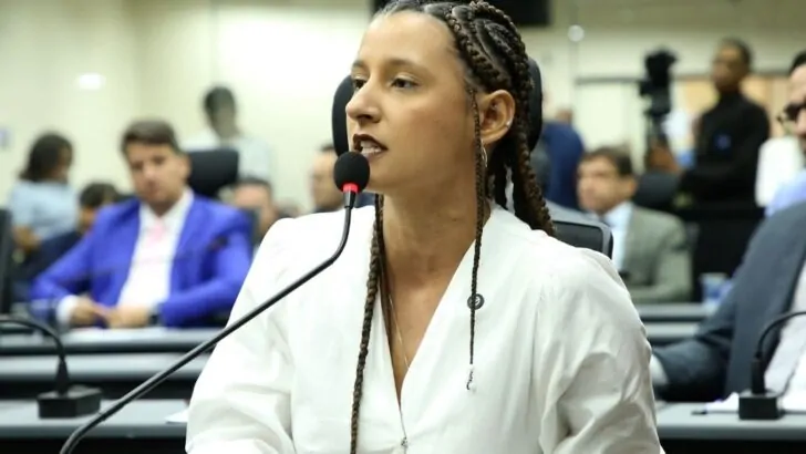 Câmara de Natal abre novo processo de cassação contra Brisa Bracchi