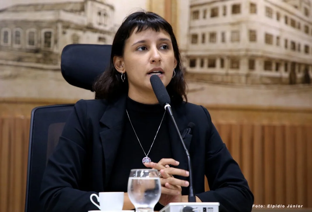 Exclusivo: Processo de cassação de Brisa Bracchi pode caducar nesta quarta-feira e ser arquivado