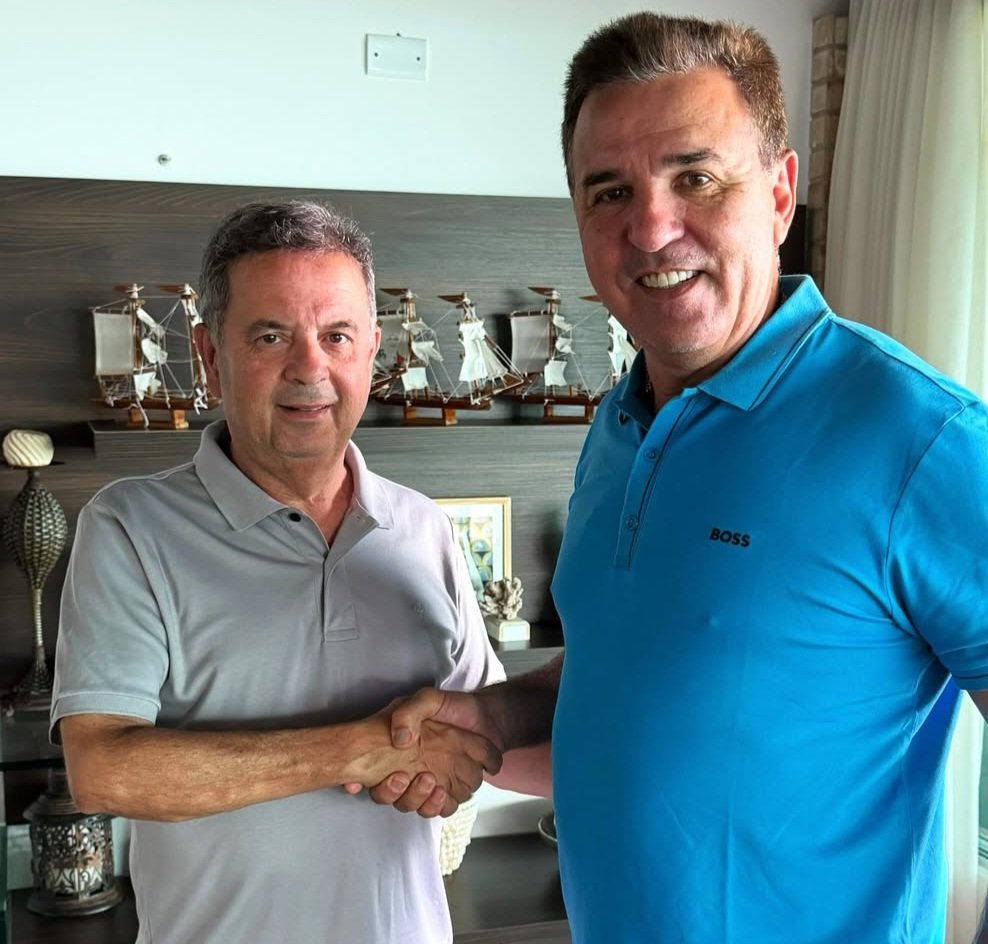 Deputado confirma filiação ao PL