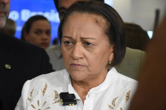 Governadora Fátima Bezerra veta projeto que previa repasse direto de ICMS, IPVA e Fundeb aos municípios do RN
