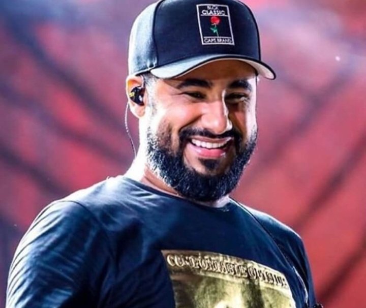 Cantor Raí Saia Rodada é internado às pressas em Mossoró após princípio de infarto