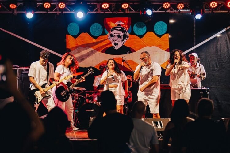 Ribeira terá 12h de shows nesta segunda de Carnaval