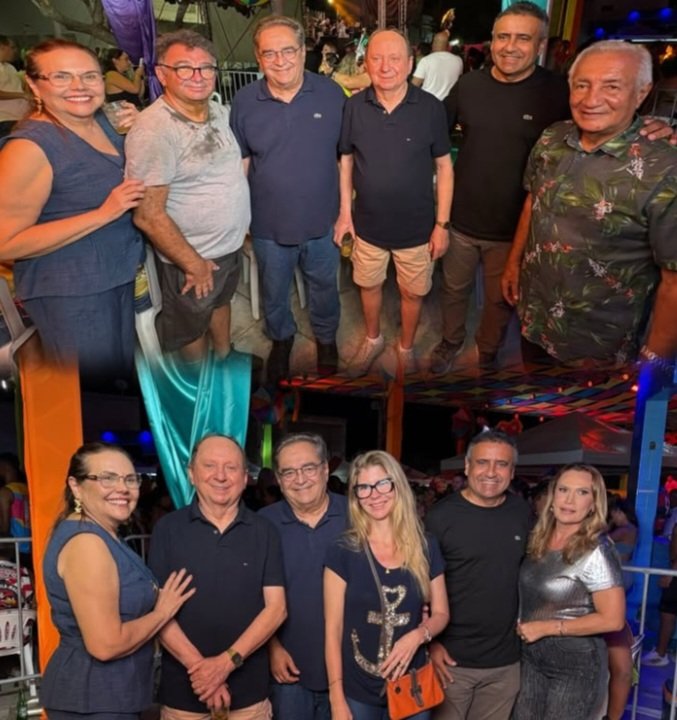 Álvaro Dias prestigia Carnaval de Muriú e Macau