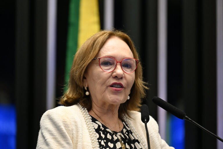 Partido de Zenaide escolhe Caiado e joga senadora no campo oposto ao de Lula