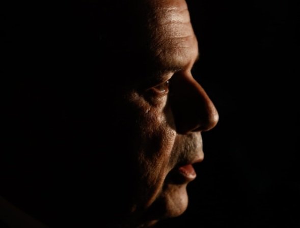 ‘Saco preto’ defende novas reformas da Previdência e trabalhista