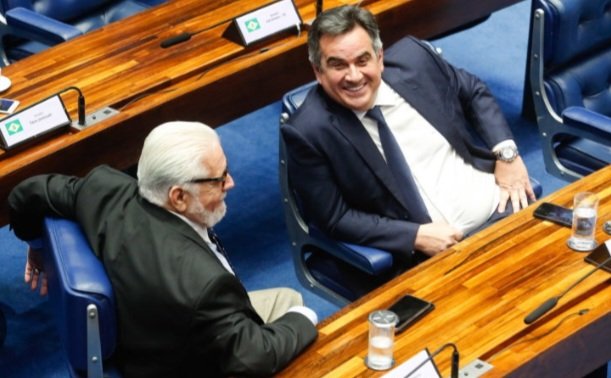 Lista de quem não assinou CPMI do Master reflete teia de interesses