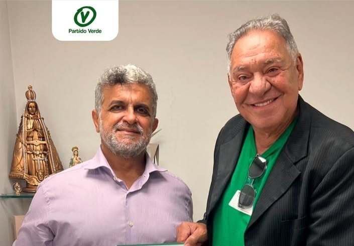 Deputado Ivanilson Oliveira se filia ao PV