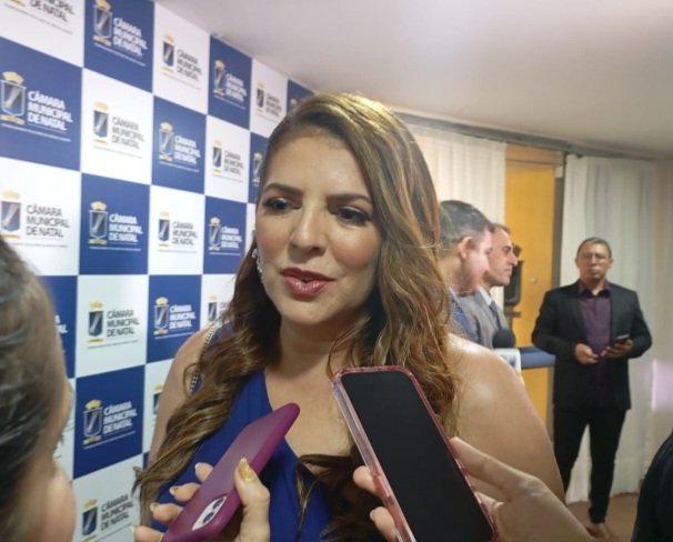 Nina Souza deixa a Secretaria de Assistência Social para disputar vaga na Câmara dos Deputados