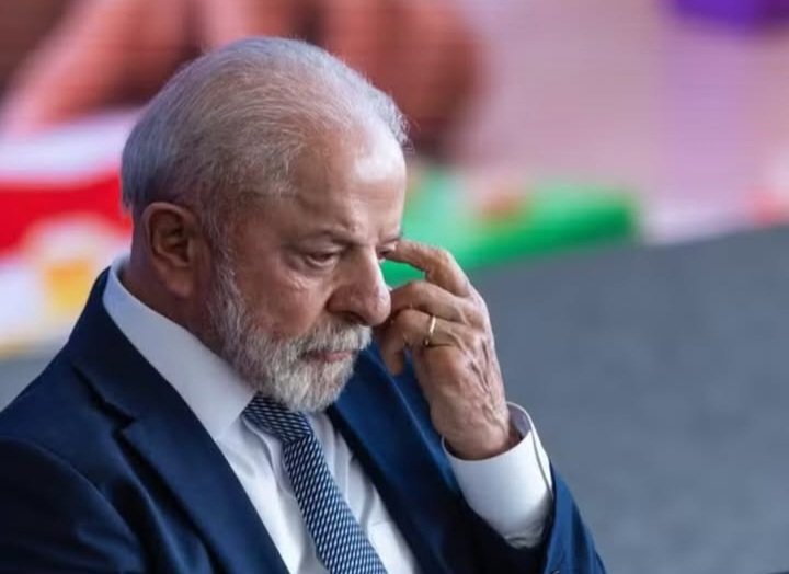 Lula sobre eventual vitória de Flávio Bolsonaro: “Temos que aceitar”