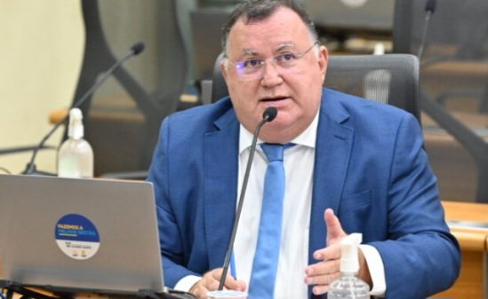 Dr. Bernardo nega rumores de retorno ao MDB