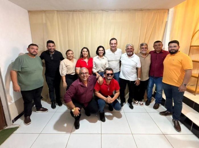 Prefeita de Baraúna fecha apoio a Samanda e Cadu Xavier