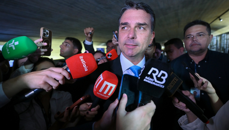 Flávio não descarta Pacheco e diz ter “vários nomes técnicos” para indicar ao STF