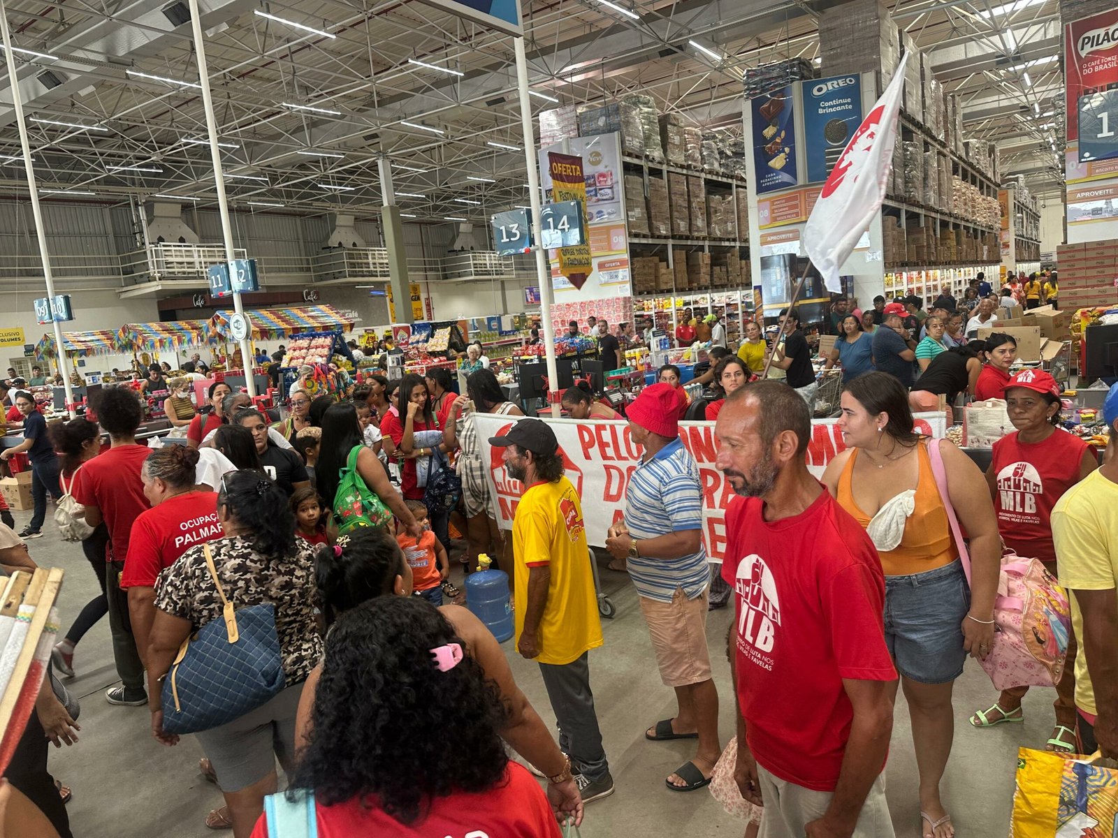 STF proíbe protestos dentro de supermercado em Natal