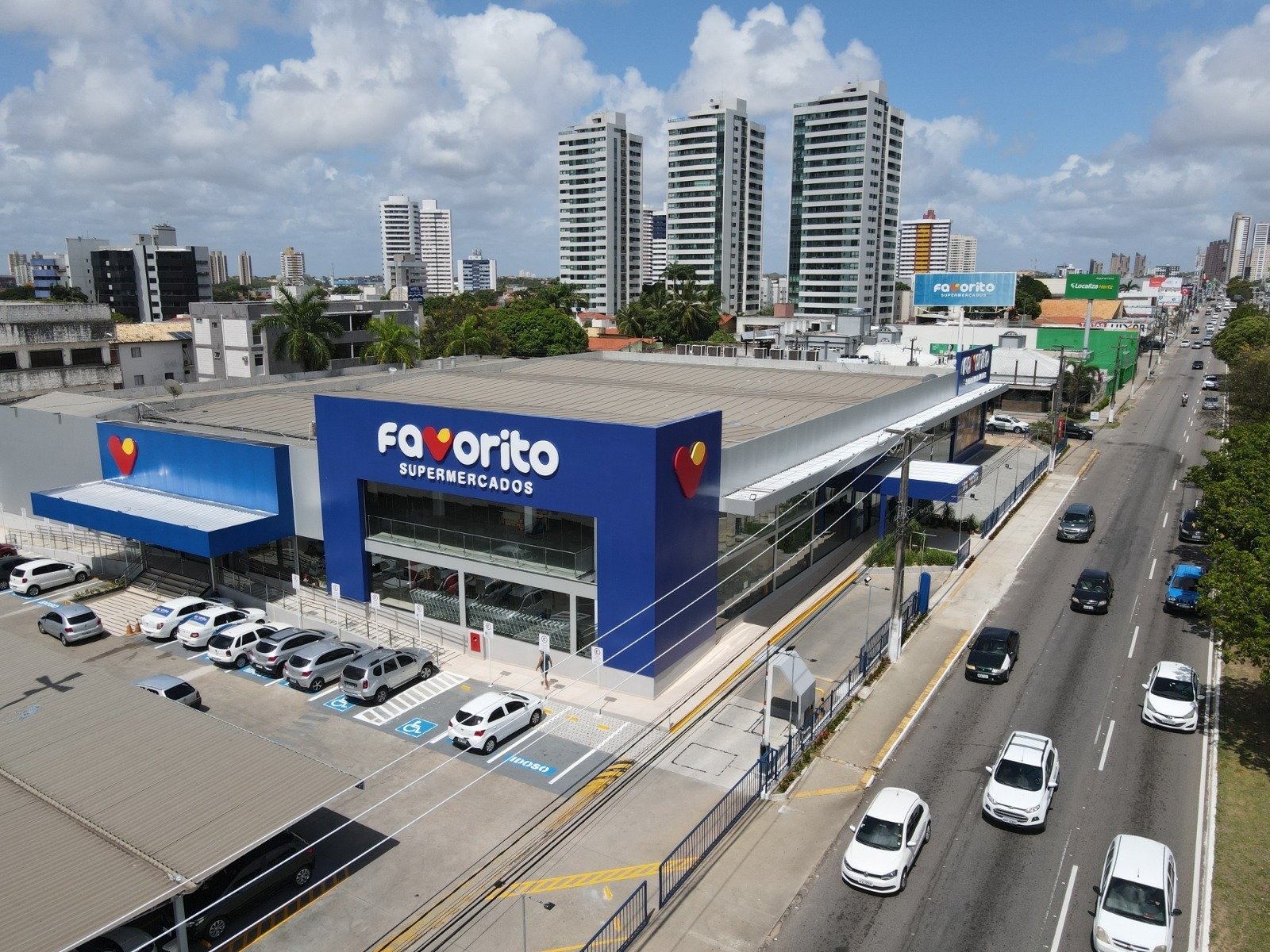 Grupo Favorito implanta escala 5×2