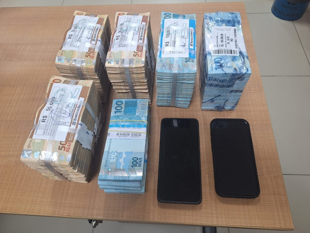 Polícia Federal apreende R$ 400 mil sob suspeita de uso ilícito em campanha eleitoral no RN